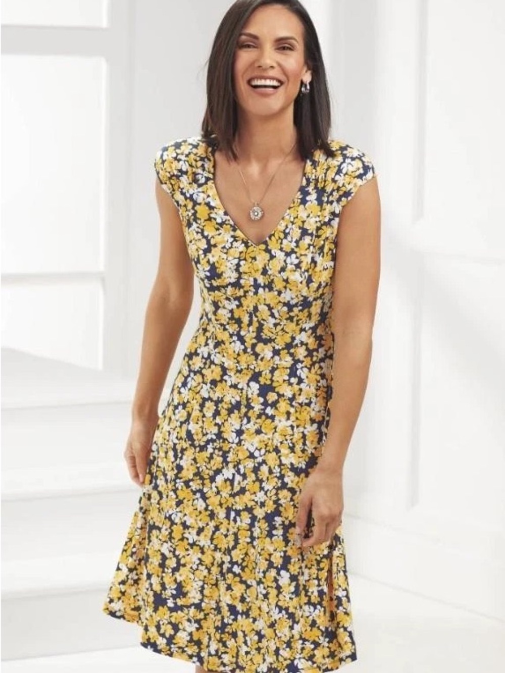 NEW London Times Yellow Floral V-Neck Dress Size 4